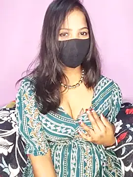 juhicpl143 online show from March 1, 2025, 8:45 am