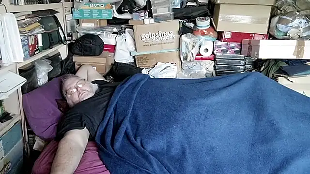 hadeszeuss2 online show from December 21, 2025, 2:57 pm