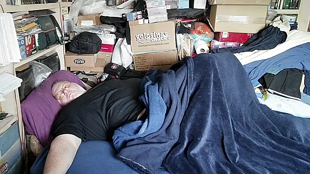 hadeszeuss2 online show from March 2, 2026, 3:08 pm