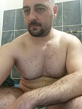 Snapshot of Mirkoxxx@xh chatting on June 14, 2026, 7:38 pm Mirkoxxxxh online show from June 14, 2026, 7:38 pm