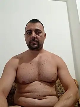 Snapshot of Mirkoxxx@xh chatting on July 18, 2026, 7:17 pm Mirkoxxxxh online show from July 18, 2026, 7:17 pm