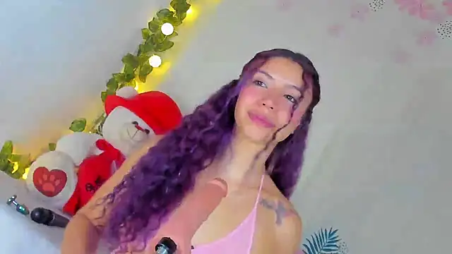 Snapshot of Dear_anne chatting on February 8, 2025, 9:13 am Dear anne online show from February 8, 2025, 9:13 am