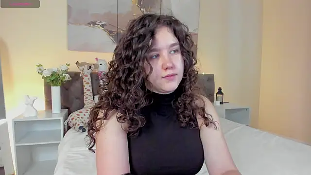 Ariella Sol online show from May 13, 2026, 1:03 am