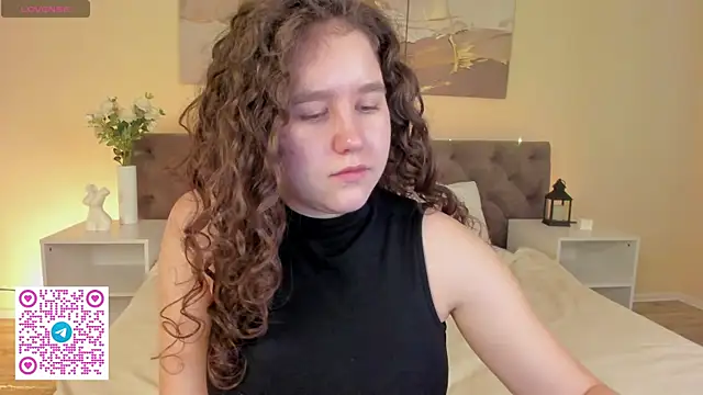 Ariella Sol online show from June 21, 2026, 1:08 am