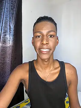 Snapshot of maiki18_ chatting on March 31, 2026, 8:53 pm maiki18 online show from March 31, 2026, 8:53 pm