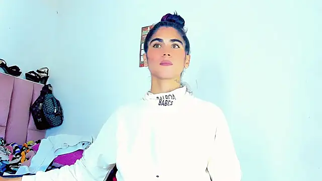 Snapshot of hannabigdirty chatting on March 10, 2025, 9:40 pm hannabigdirty online show from March 10, 2025, 9:40 pm