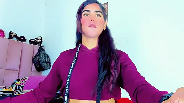 Snapshot of hannabigdirty chatting on March 20, 2025, 5:15 pm hannabigdirty online show from March 20, 2025, 5:15 pm