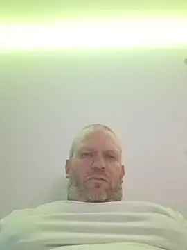 ShyBoy1982 online show from May 2, 2026, 10:59 pm