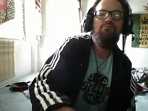 Snapshot of LECHEBALLS chatting on October 19, 2025, 6:08 pm LECHEBALLS online show from October 19, 2025, 6:08 pm