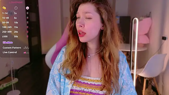 tenderdreams online show from March 15, 2026, 5:52 pm