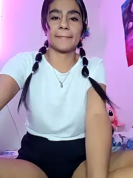 Leslly  online show from February 22, 2025, 11:35 am