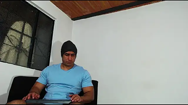 Snapshot of willian_m777 chatting on January 23, 2025, 11:47 pm willian m777 online show from January 23, 2025, 11:47 pm