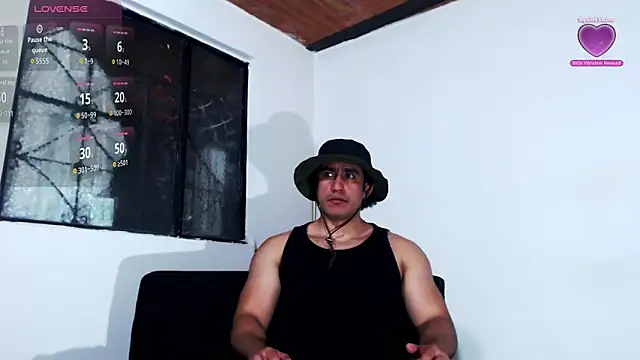 Snapshot of willian_m777 chatting on May 9, 2026, 4:17 am willian m777 online show from May 9, 2026, 4:17 am