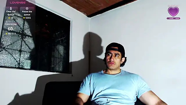 Snapshot of willian_m777 chatting on May 14, 2026, 4:30 am willian m777 online show from May 14, 2026, 4:30 am