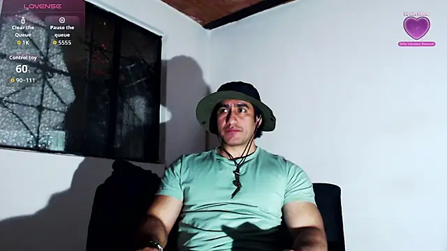 Snapshot of willian_m777 chatting on May 21, 2026, 4:52 am willian m777 online show from May 21, 2026, 4:52 am