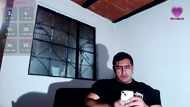 Snapshot of willian_m777 chatting on July 17, 2026, 4:30 am willian m777 online show from July 17, 2026, 4:30 am