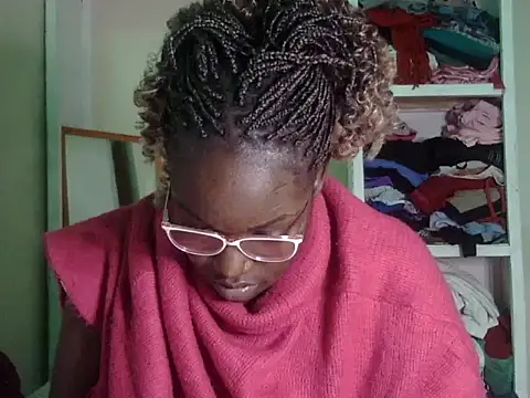 Snapshot of Sexy_racy_rebel_ chatting on November 30, 2025, 8:35 pm Sexy racy rebel online show from November 30, 2025, 8:35 pm