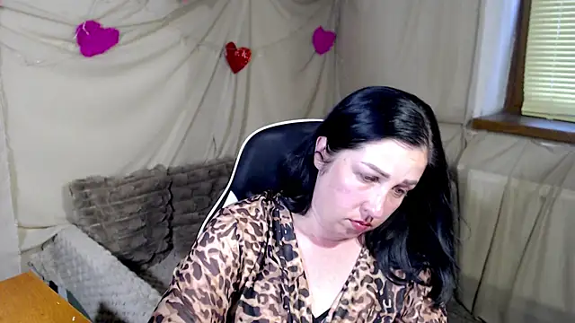 Snapshot of JillStevens chatting on June 9, 2026, 5:24 pm JillStevens online show from June 9, 2026, 5:24 pm