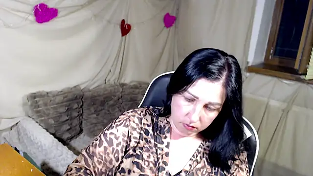 Snapshot of JillStevens chatting on June 12, 2026, 7:57 pm JillStevens online show from June 12, 2026, 7:57 pm