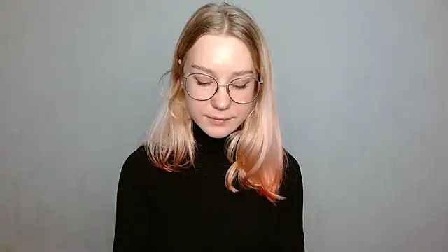 cindi hot online show from January 7, 2025, 12:09 pm