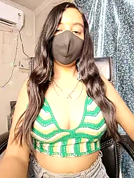 Parinaaz18 online show from April 28, 2026, 1:26 am