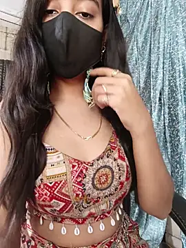 Parinaaz18 online show from May 7, 2026, 1:55 am