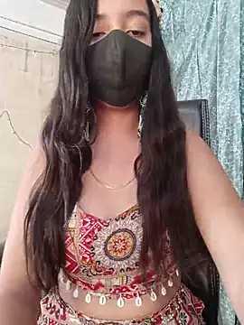 Parinaaz18 online show from May 9, 2026, 1:33 am