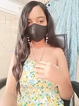 Parinaaz18 online show from July 10, 2026, 1:54 am