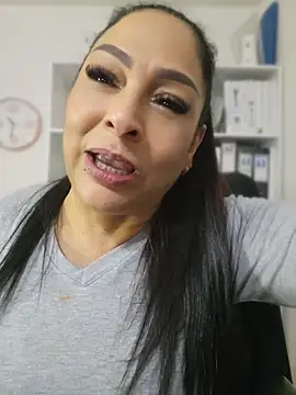 Gina Myers online show from July 8, 2026, 3:33 am