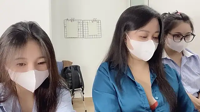 Snapshot of Bamboo_Swetie chatting on December 3, 2025, 2:59 pm Bamboo Swetie online show from December 3, 2025, 2:59 pm