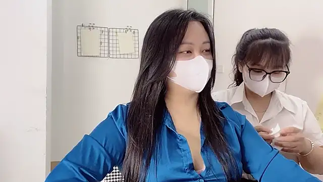 Snapshot of Bamboo_Swetie chatting on December 18, 2025, 3:18 pm Bamboo Swetie online show from December 18, 2025, 3:18 pm