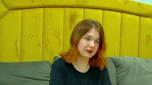 LessySmith online show from November 28, 2025, 4:09 pm