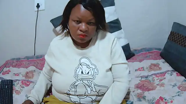 BBW42LL online show from November 17, 2025, 11:05 am