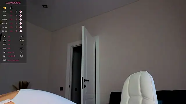 Snapshot of Dream_emma chatting on November 28, 2025, 1:30 am Dream emma online show from November 28, 2025, 1:30 am