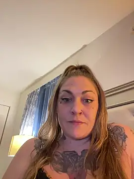 Snapshot of StaceyWildXo chatting on February 14, 2026, 2:30 am StaceyWildXo online show from February 14, 2026, 2:30 am
