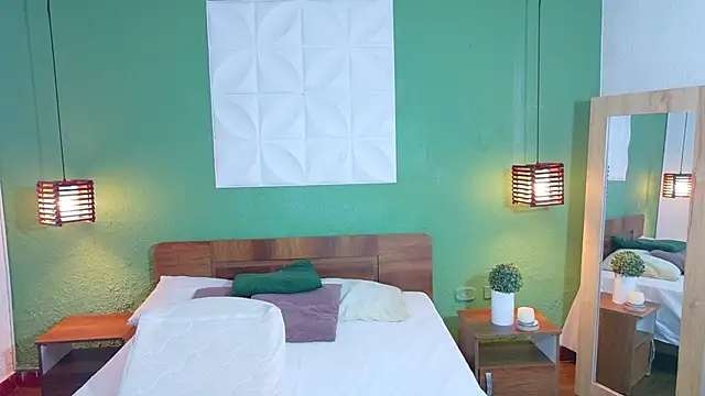 Snapshot of Shamiraa_moore chatting on November 27, 2025, 8:11 pm Shamiraa moore online show from November 27, 2025, 8:11 pm