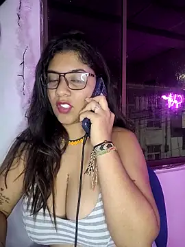 Sofythom1 online show from February 18, 2025, 1:32 am