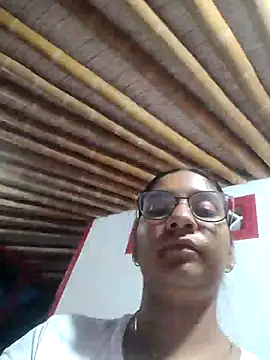 Sofythom1 online show from October 7, 2025, 11:13 pm