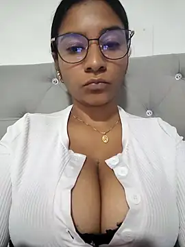 Sofythom1 online show from March 15, 2026, 12:27 am