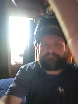 localwhtboyy online show from July 9, 2026, 6:01 pm