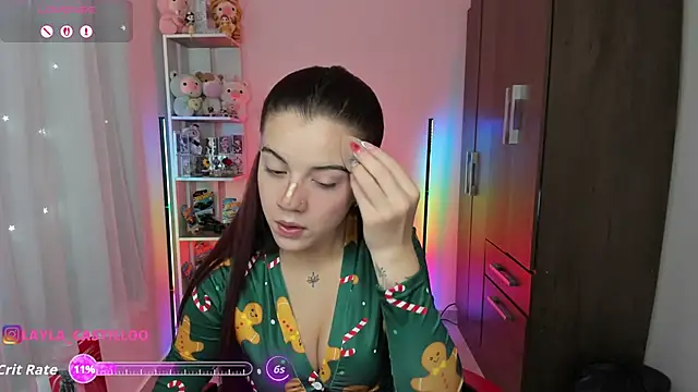 Layla castilloo online show from November 5, 2025, 3:45 pm