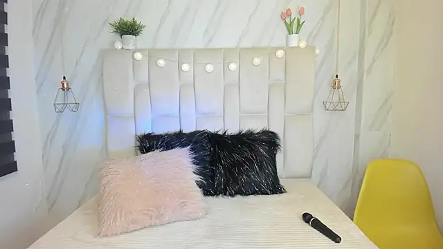 Esteff  o2 online show from February 28, 2025, 8:18 pm