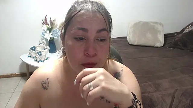 Snapshot of Anny88_ chatting on November 29, 2025, 11:41 pm Anny88 online show from November 29, 2025, 11:41 pm