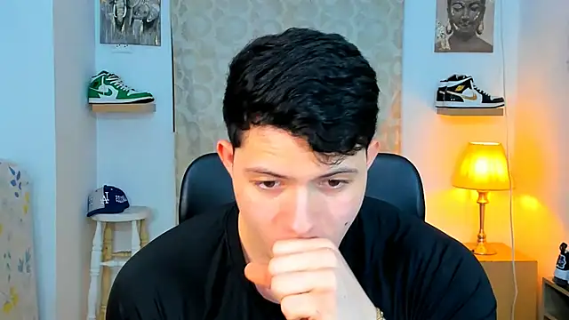 Hazzan Velez online show from January 25, 2025, 10:28 pm