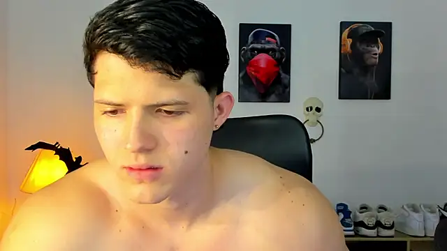 Hazzan Velez online show from October 29, 2025, 11:50 pm