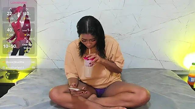 LAYLATAYLOR  online show from December 6, 2024, 7:54 am