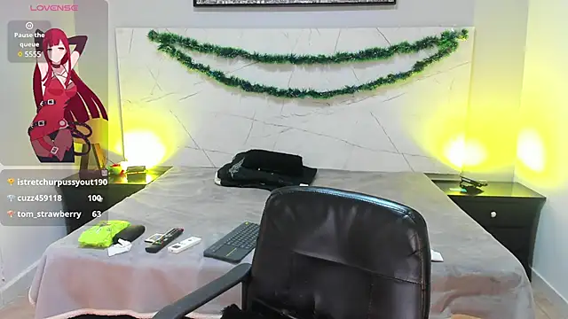 LAYLATAYLOR  online show from December 13, 2024, 12:06 pm