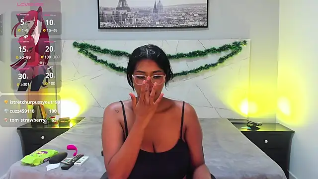 LAYLATAYLOR  online show from December 13, 2024, 3:11 pm