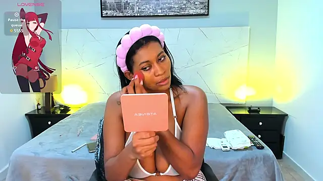 LAYLATAYLOR  online show from January 15, 2025, 11:19 pm