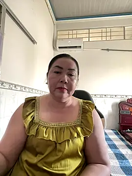 Snapshot of NDith chatting on December 22, 2025, 3:03 am NDith online show from December 22, 2025, 3:03 am